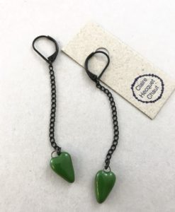 Small floating ceramic hart earrings in Emerald Green