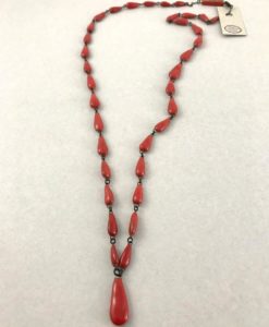 Red enmaled ceramic drops necklace by Claire Hecquet-Chaut